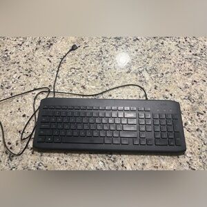 ONN wired USB keyboard black #100009052 GUC